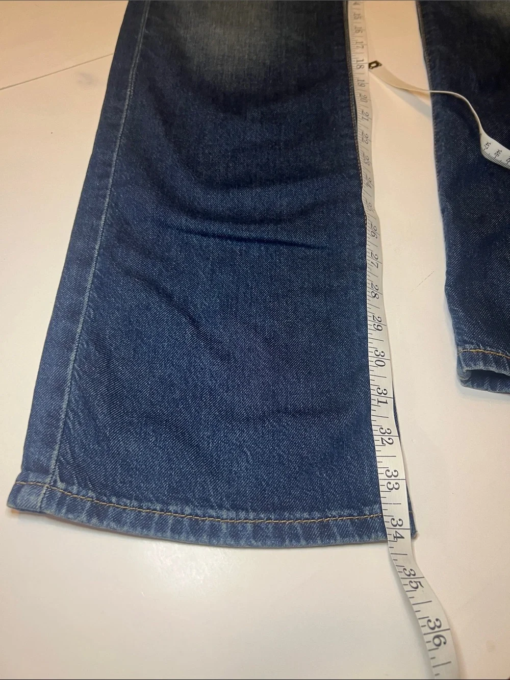 Levi's 517 Men's Bootcut Jeans Dark Wash Blue Denim 30x34 Normcore Workwear